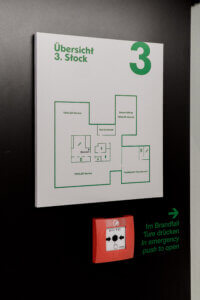 Besucherlenkung im 3. Stock.